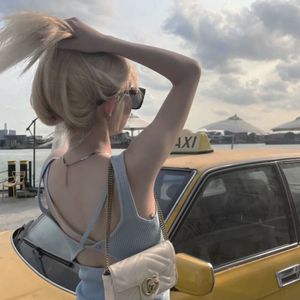 美女亲热网站二次
