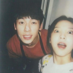 美女亲热网站二次
